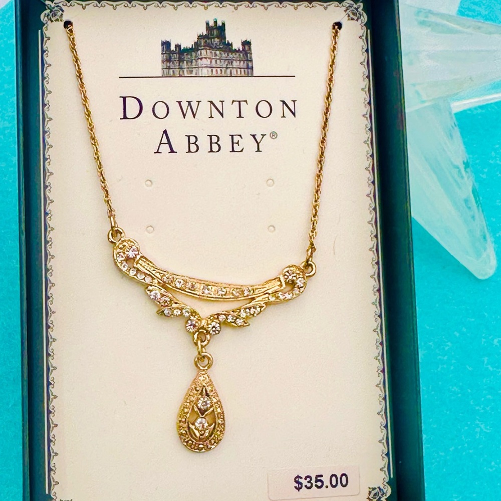 Downton Abbey Necklace GOLD-TONE CRYSTAL EDWARDIAN SWAG SHAPED COLLAR NECKLACE - Picture 3 of 8